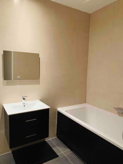 Stunning View Apt Free Parking Apartment Rotterdam Exterior photo