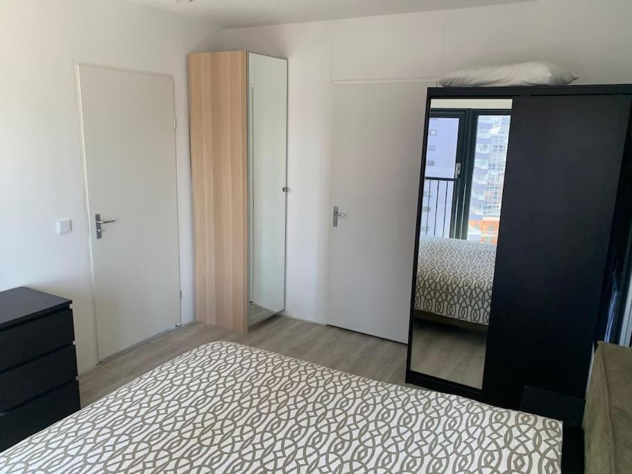 Stunning View Apt Free Parking Apartment Rotterdam Exterior photo